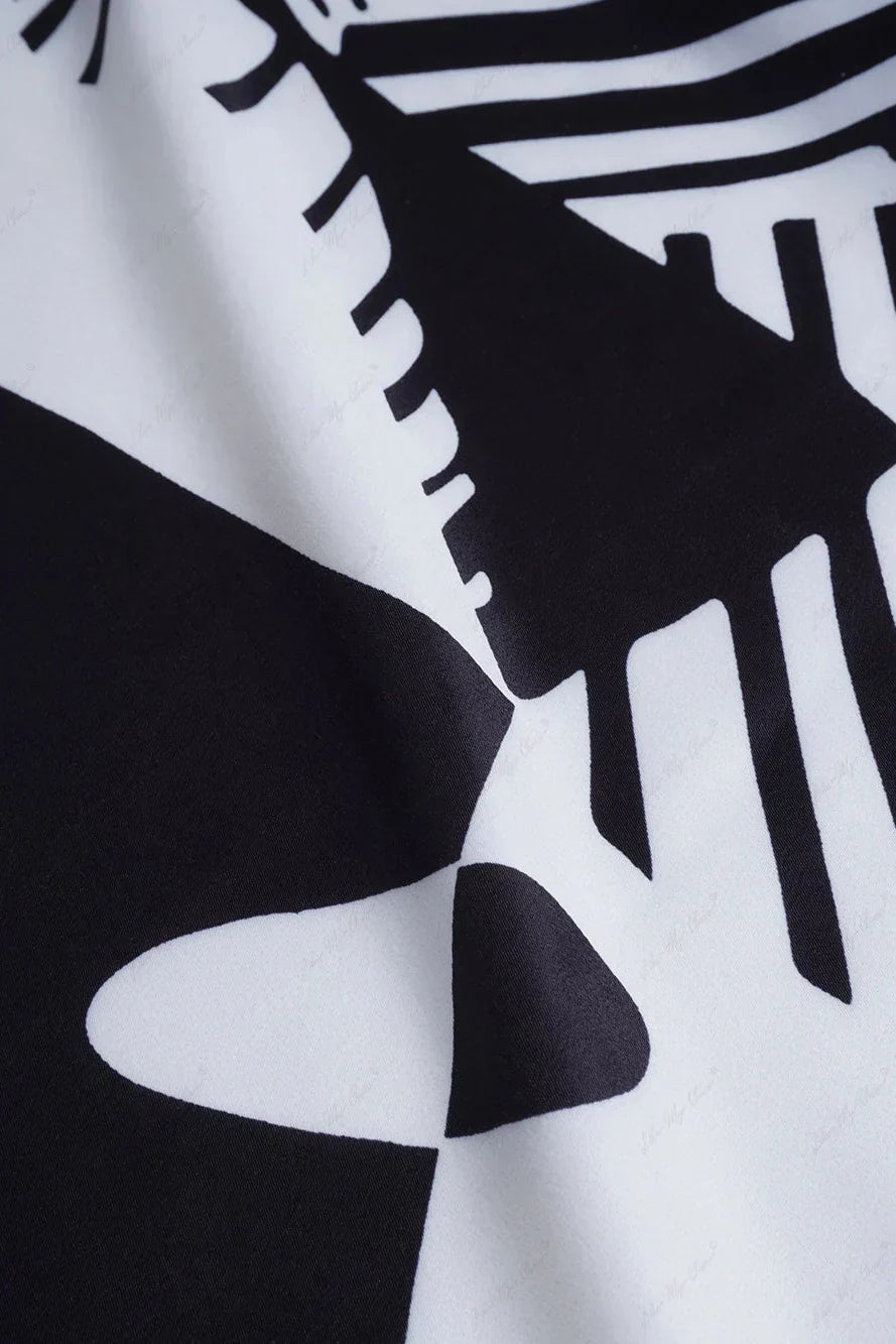 Conjunto Basilisa de Pierna Ancha con Estampado de Grafiti