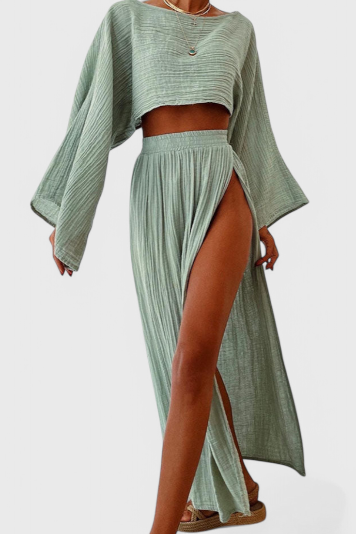 Conjunto Martha con Falda de Abertura Alta