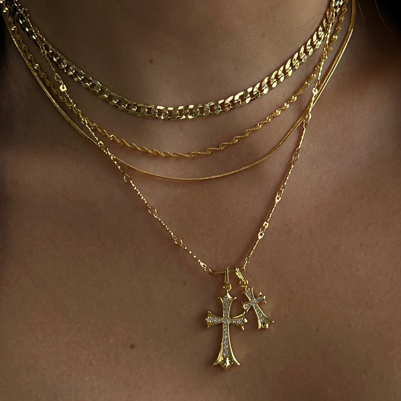 Collar Doble Torcido