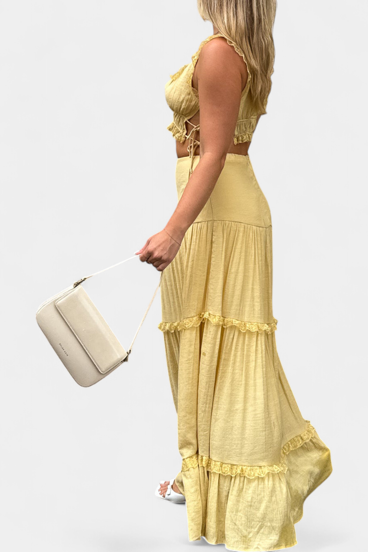 Conjunto Alejandra Romántico de Top con Encaje y Falda Larga Voluminosa