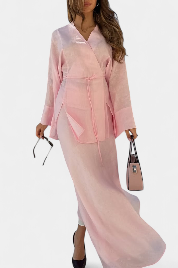 Conjunto Penélope de Camisa Escote en V y Falda con Abertura