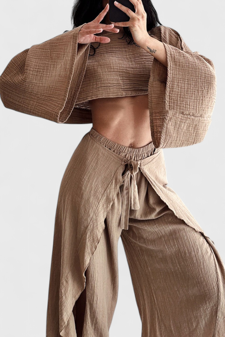 Conjunto Elsie Fluido con Kimono y Pantalón Cruzado
